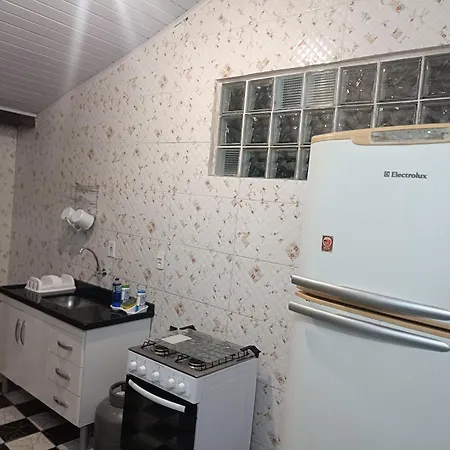 Casa na Praia da Enseada - Ubatuba-3
